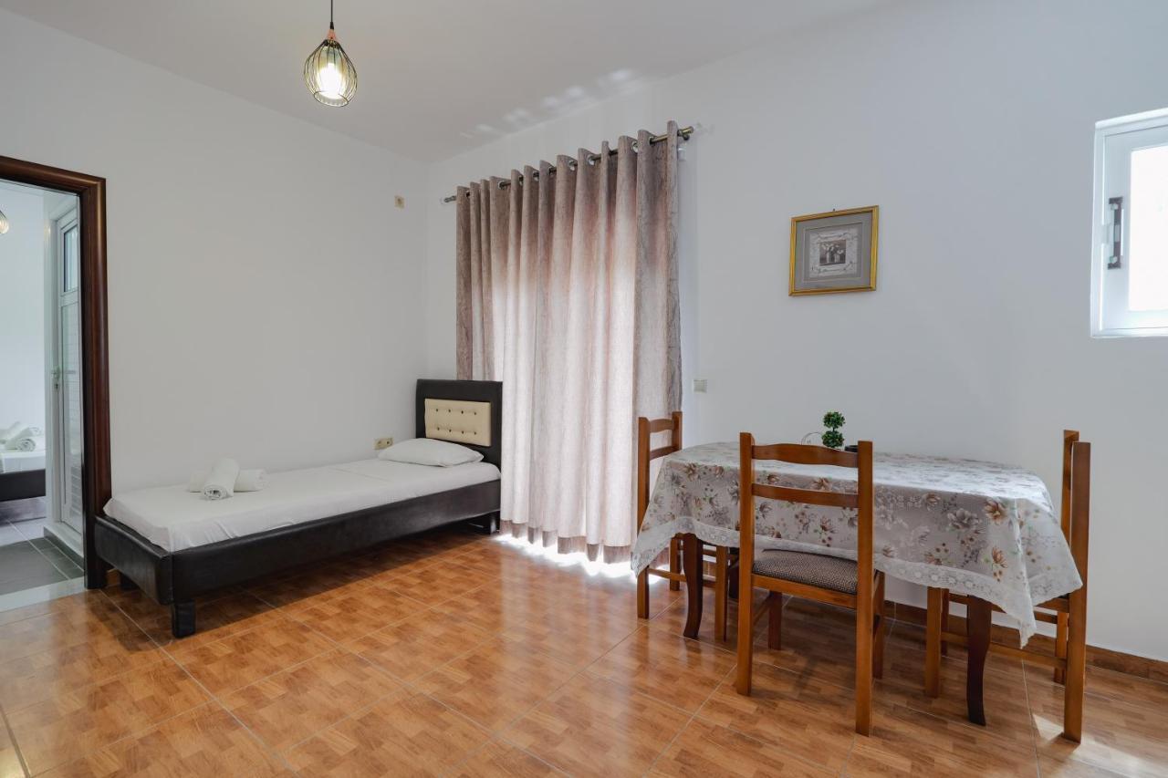 Apartments & Hotel Eleanna Σαράντα Εξωτερικό φωτογραφία