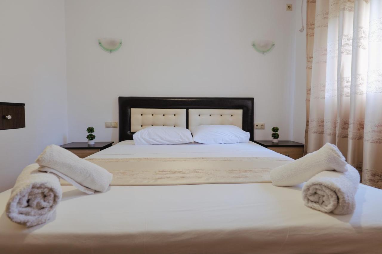Apartments & Hotel Eleanna Σαράντα Εξωτερικό φωτογραφία